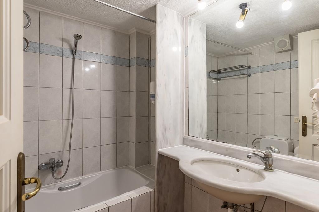 RIGAS - APARTMENT - 4